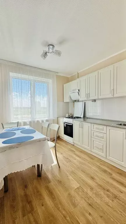1-к кв. Чувашия, Чебоксары ул. Богдана Хмельницкого, 78 (33.0 м) - Фото 0
