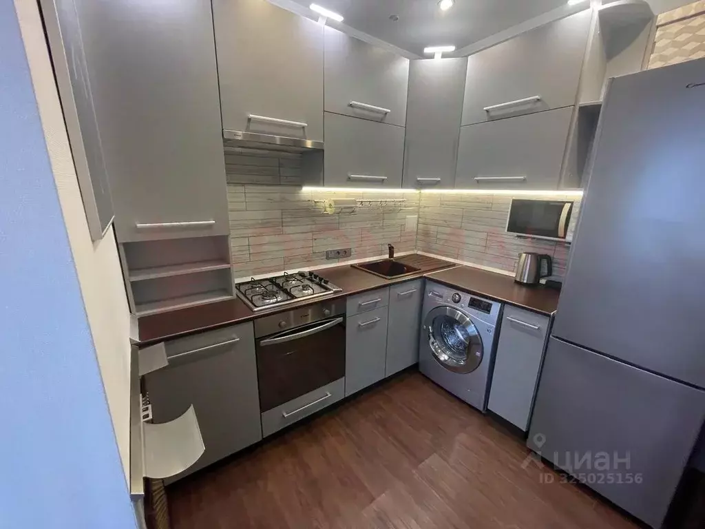 1-к кв. Ростовская область, Аксай Садовая ул., 8 (34.0 м) - Фото 2