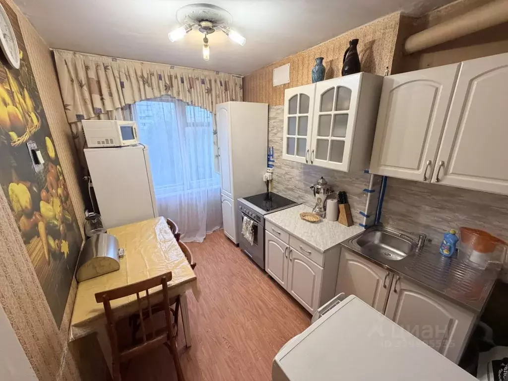 3-к кв. Алтайский край, Барнаул ул. Антона Петрова, 256 (64.0 м) - Фото 1