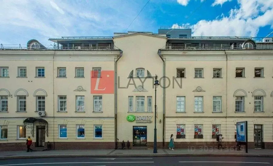 Офис в Москва ул. Остоженка, 10 (250 м) - Фото 1