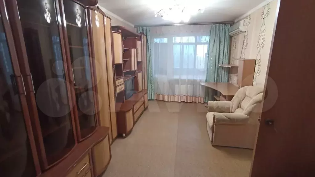 1-к. квартира, 32 м, 8/9 эт. - Фото 0