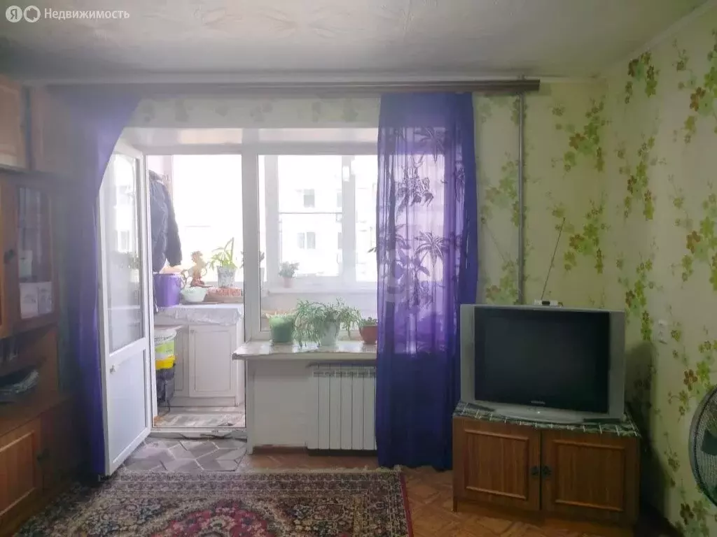2-комнатная квартира: Котлас, улица Володарского, 102 (52.6 м) - Фото 0