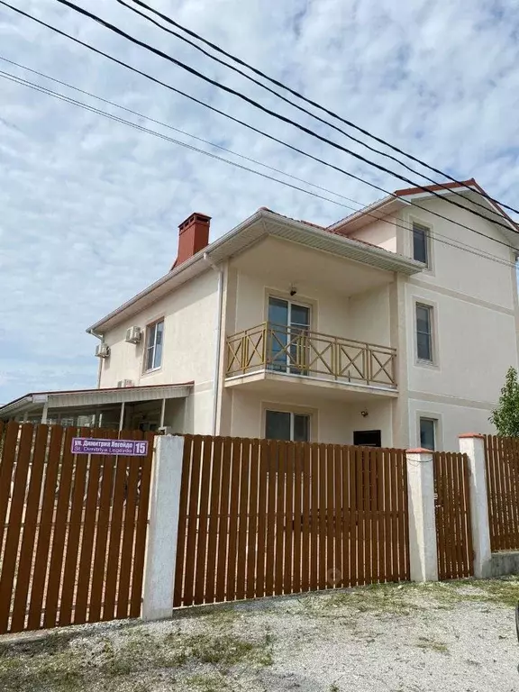 Дом в Краснодарский край, Геленджик ул. Димитрия Легейдо, 15 (270 м) - Фото 2