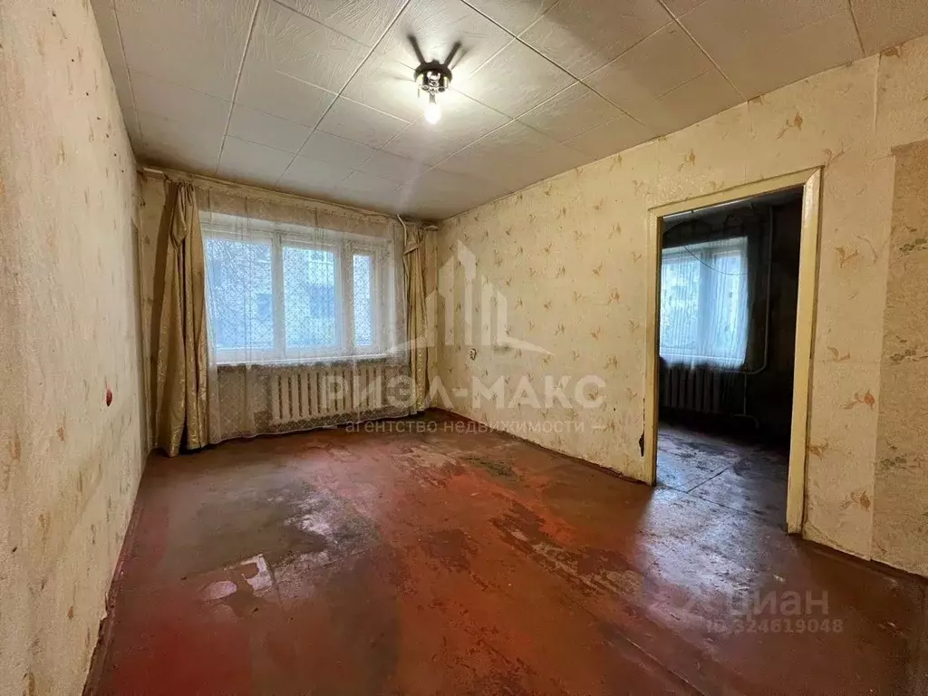 3-к кв. Брянская область, Брянск ул. Софьи Перовской, 48 (50.8 м) - Фото 1