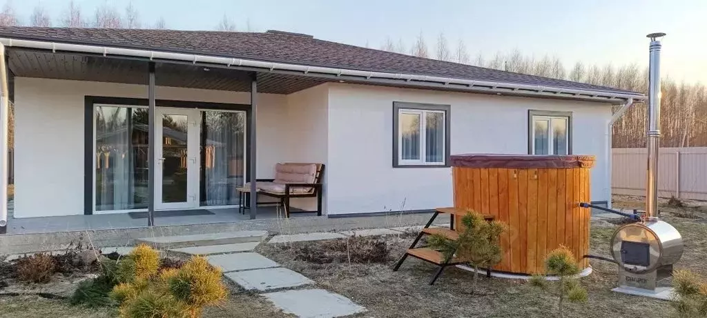 Дом в Ярославская область, Некрасовское с/пос, д. Елохова 37 (150 м) - Фото 0