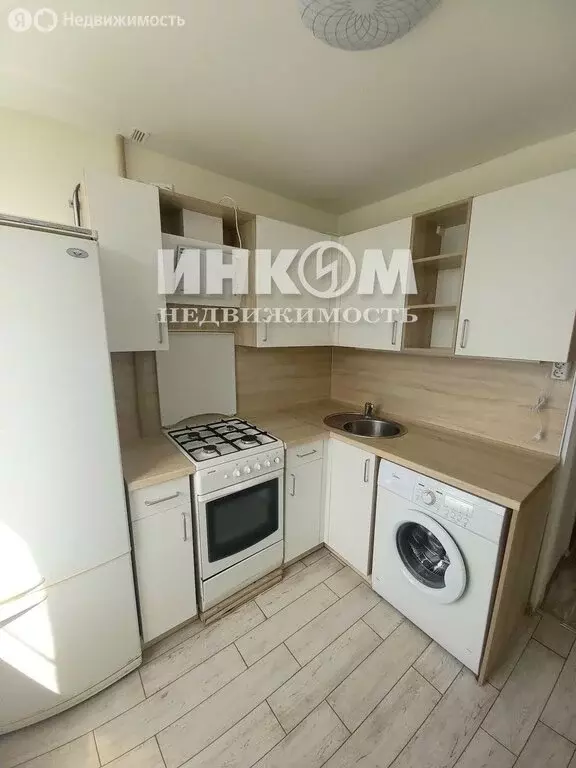 3-комнатная квартира: Москва, переулок Васнецова, 3 (60 м) - Фото 1