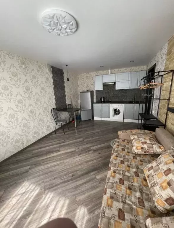 Комната Тверская область, Тверь ул. Паши Савельевой, 19 (20.0 м) - Фото 1