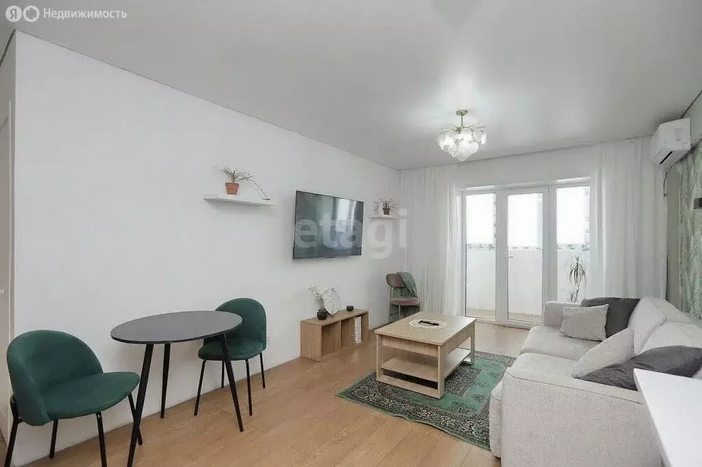 1-комнатная квартира: Липецк, улица Хренникова, 8 (45 м) - Фото 1