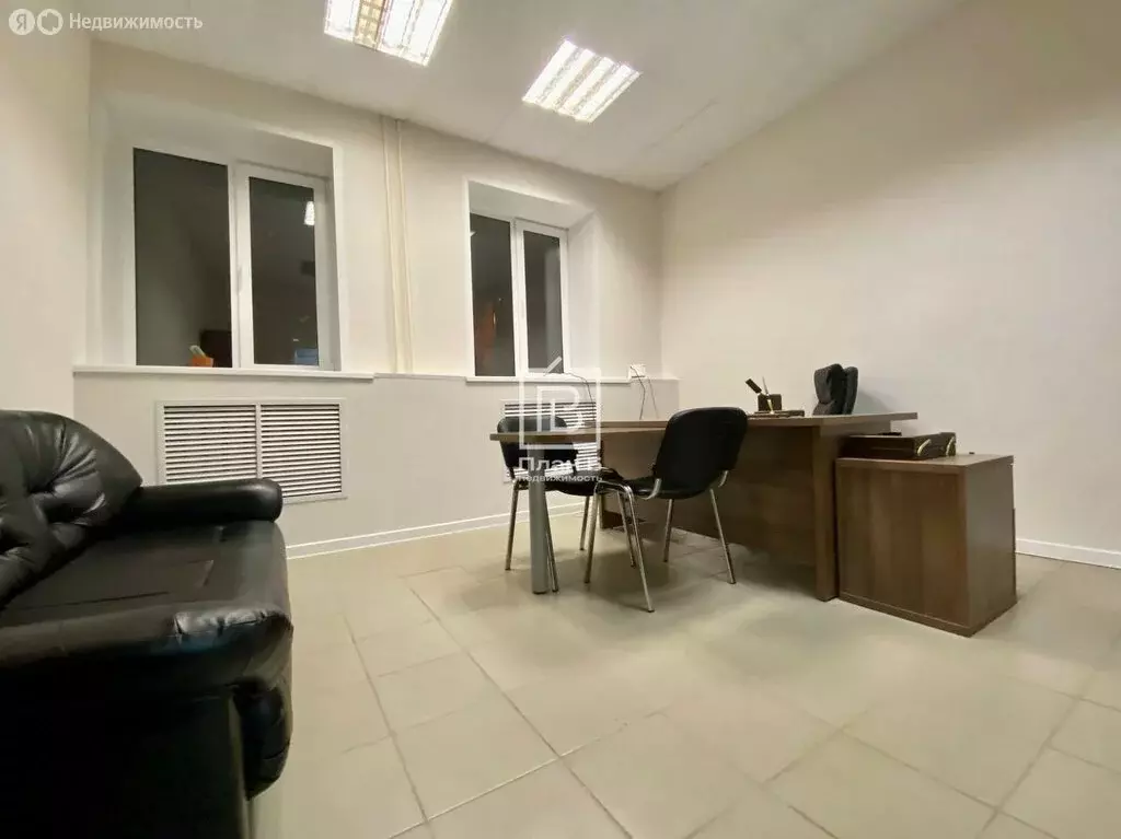 Офис (68 м) - Фото 2
