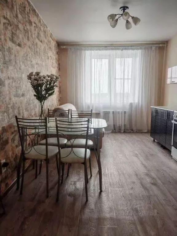 1-к кв. Челябинская область, Челябинск Звенигородская ул., 68 (54.0 м) - Фото 1