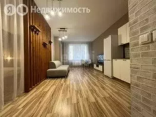 Квартира-студия: Пермь, улица Николая Островского, 93В (55 м) - Фото 1