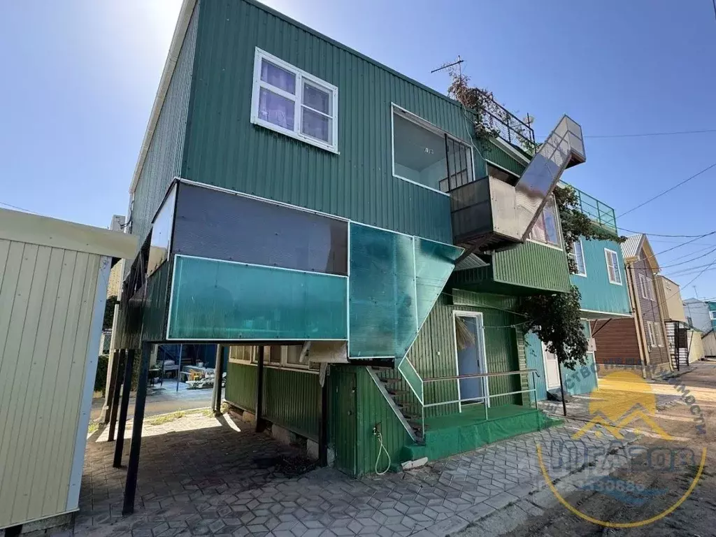 Дом в Краснодарский край, Темрюкский район, Голубицкое с/пос, ... - Фото 2