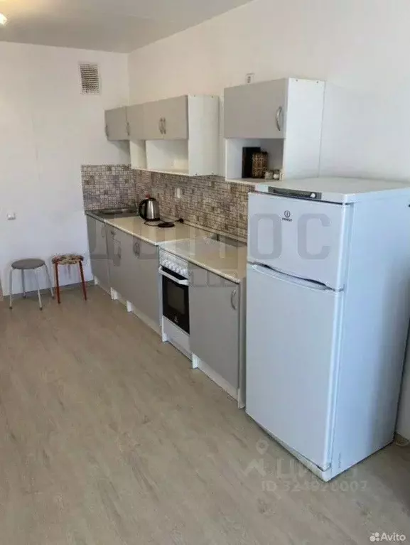 1-к кв. Свердловская область, Екатеринбург ул. Расточная, 31А (53.6 м) - Фото 2