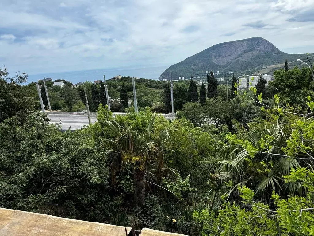 Дом в Крым, Алушта муниципальный округ, с. Пушкино ул. Ялтинская, 6 ... - Фото 1