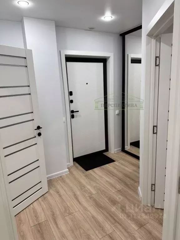 2-к кв. Приморский край, Артем ул. Острякова, 41 (40.0 м) - Фото 0