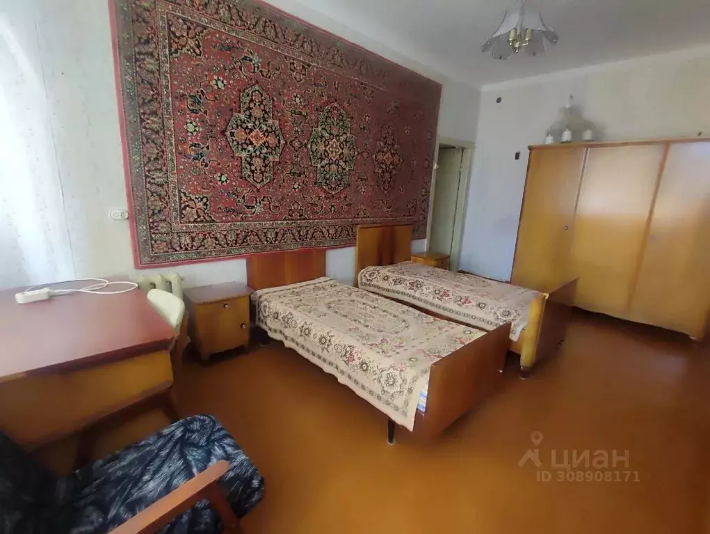 3-к кв. Красноярский край, Железногорск Школьная ул., 49 (68.0 м) - Фото 0