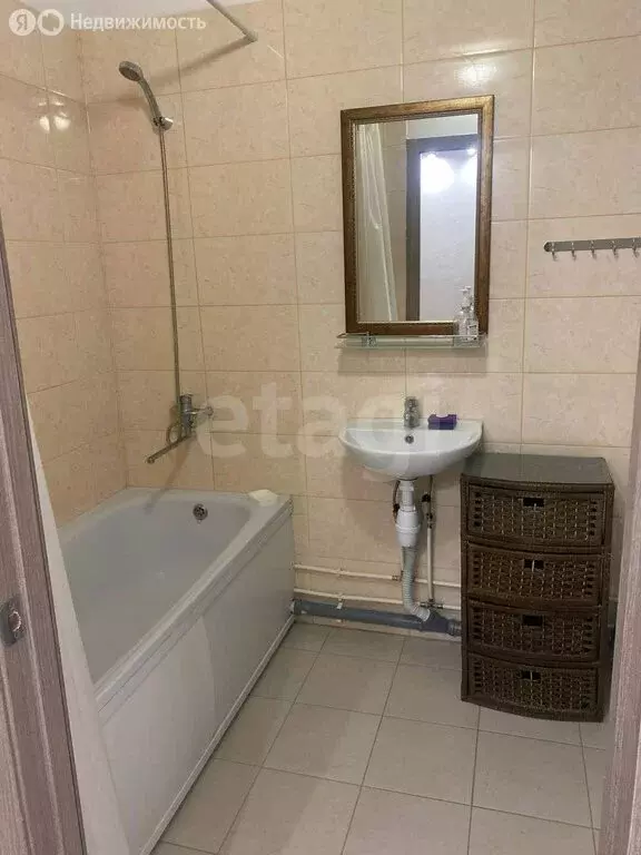 2-комнатная квартира: Пермь, улица Василия Татищева, 8 (57 м) - Фото 1