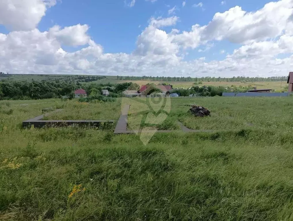 Участок в Белгородская область, Старооскольский городской округ, с. ... - Фото 1