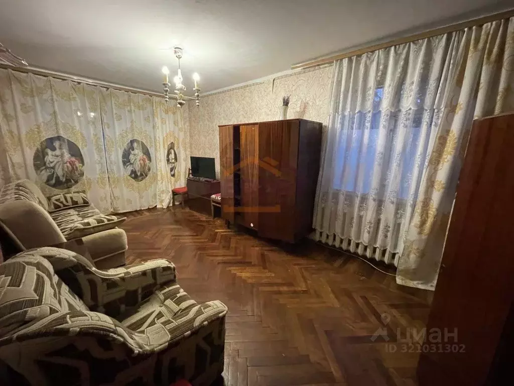 2-к кв. Крым, Ялта ул. Красных Партизан, 9 (45.0 м) - Фото 1