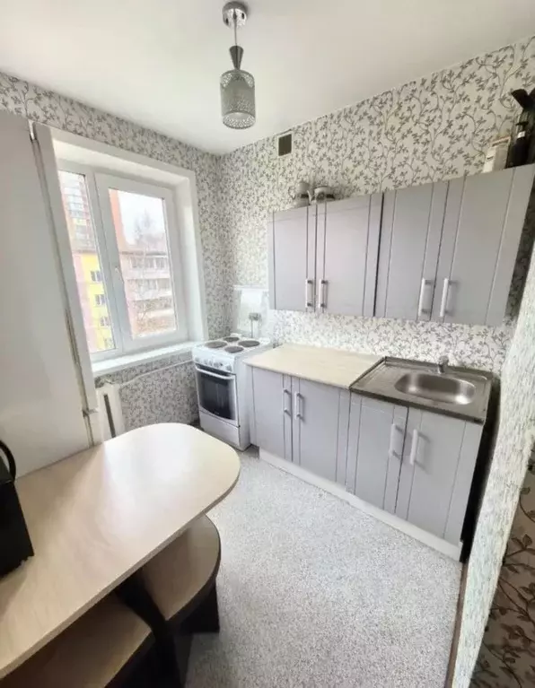 1-к кв. Новосибирская область, Новосибирск ул. Кошурникова, 49 (30.2 ... - Фото 1