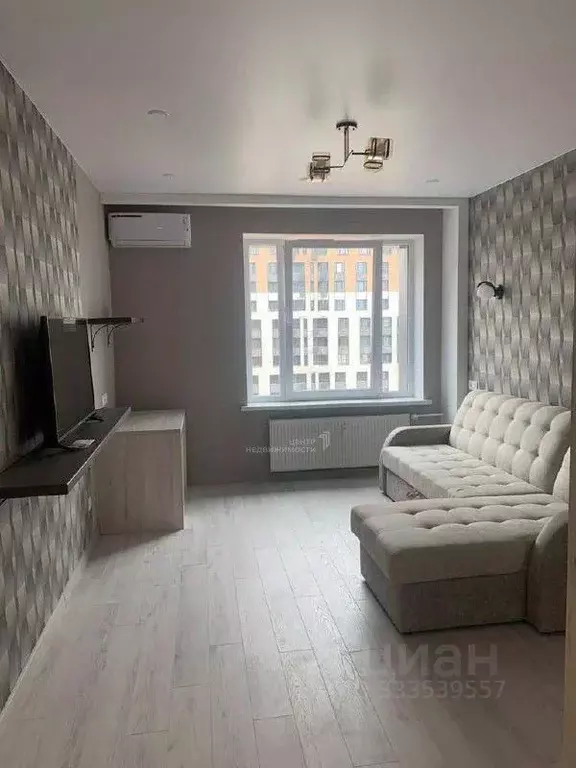 1-к кв. Татарстан, Казань ул. Сабира Ахтямова, 1к1 (36.4 м) - Фото 1
