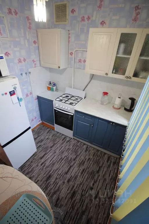 2-к кв. Кировская область, Киров Коминтерновский мкр, ул. Павла ... - Фото 0