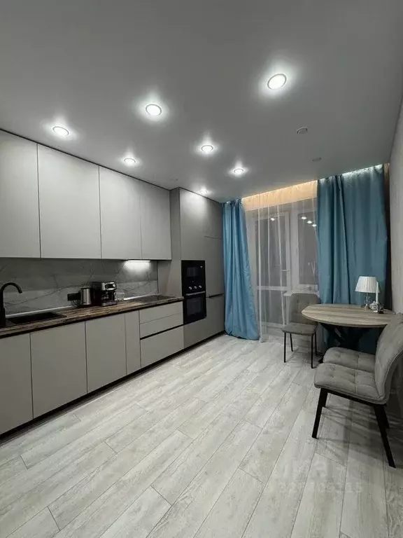 1-к кв. Тюменская область, Тюмень Харьковская ул., 76 (45.0 м) - Фото 1