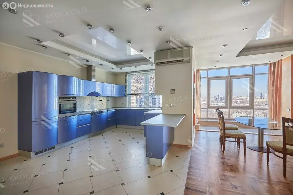 4-комнатная квартира: Москва, Мосфильмовская улица, 70к2 (220 м) - Фото 0