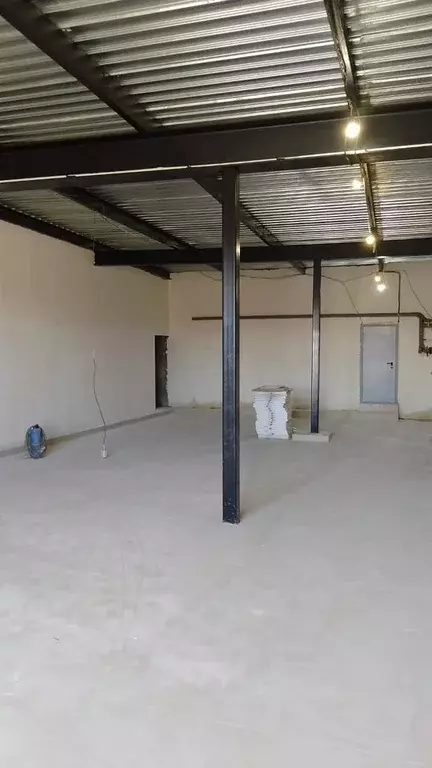 Торговая площадь в Свердловская область, Кировград ул. ... - Фото 1