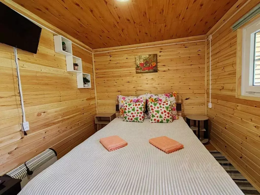 Комната Алтай, Чемальский район, с. Чемал ул. Земляничная, 21 - Фото 1