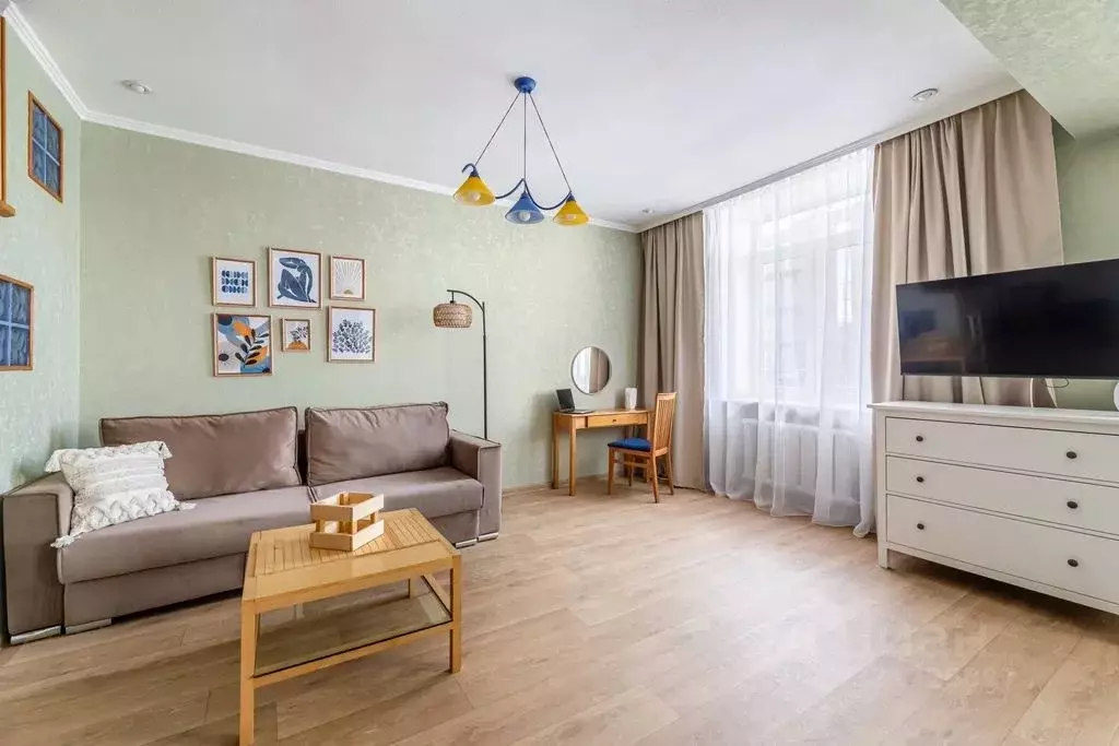 2-к кв. Татарстан, Казань ул. Парижской Коммуны, 4 (60.0 м) - Фото 2