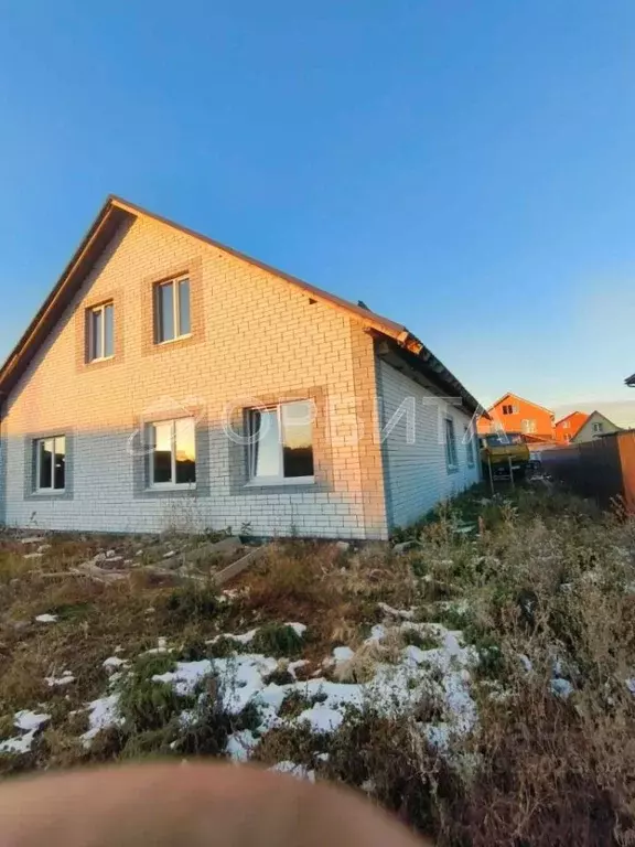 Дом в Тюменская область, Тюмень Три Сосны мкр, ул. Малиновая, 48 (145 ... - Фото 0