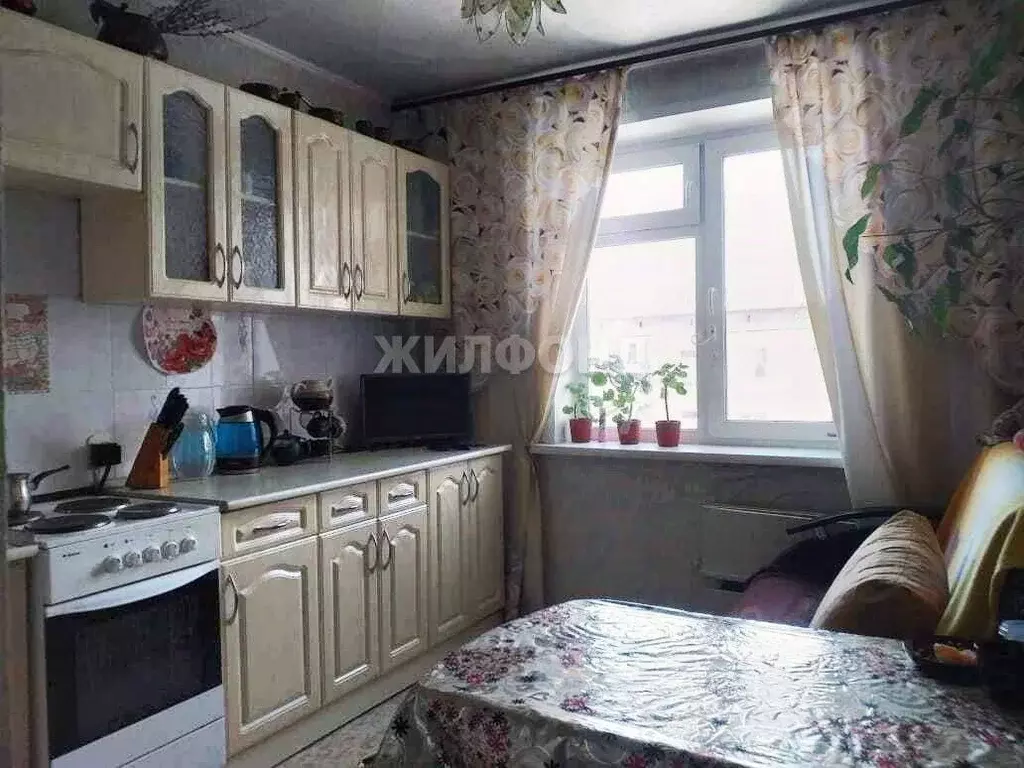 3-к кв. Новосибирская область, Мошково рп ул. Западная, 12 (71.4 м) - Фото 1