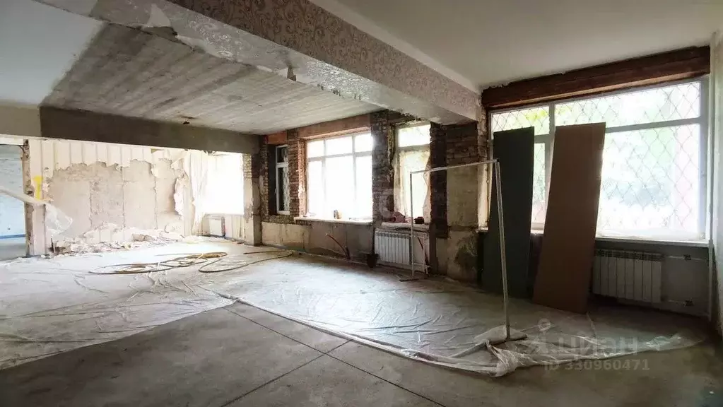 6-к кв. Крым, Симферополь ул. Беспалова (195.3 м) - Фото 2