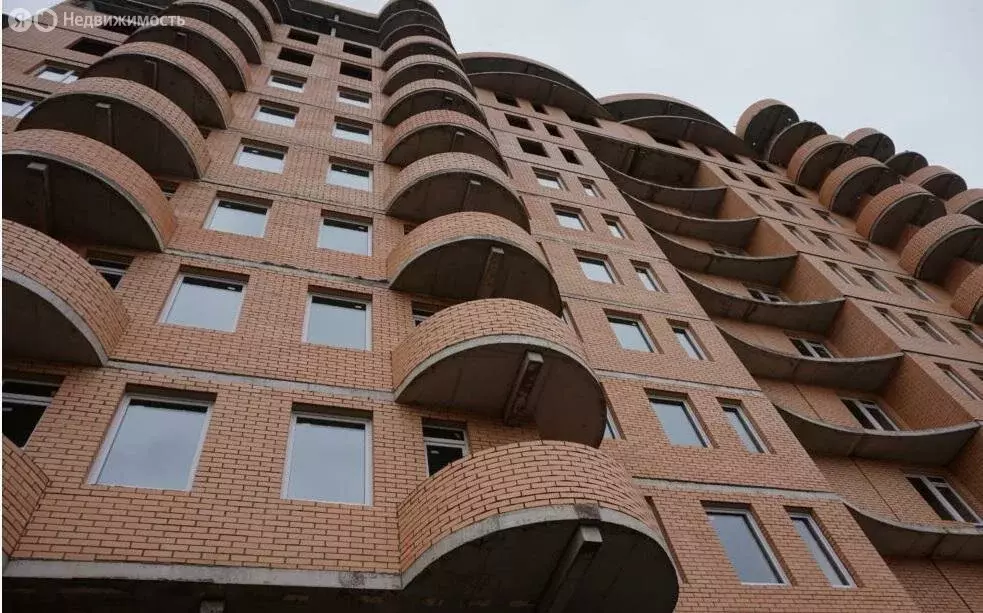 3-комнатная квартира: Санкт-Петербург, Двинская улица, 8к3 (91.7 м) - Фото 0