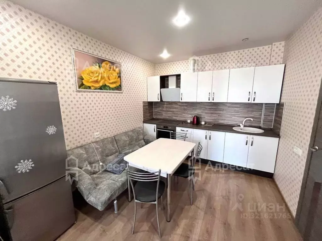 1-к кв. Волгоградская область, Волгоград ул. Пархоменко, 2А (40.0 м) - Фото 1