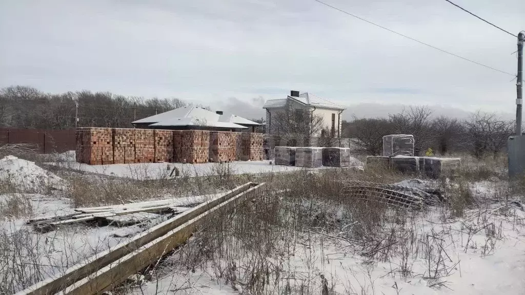 Участок в Ставропольский край, Шпаковский муниципальный округ, с. ... - Фото 1