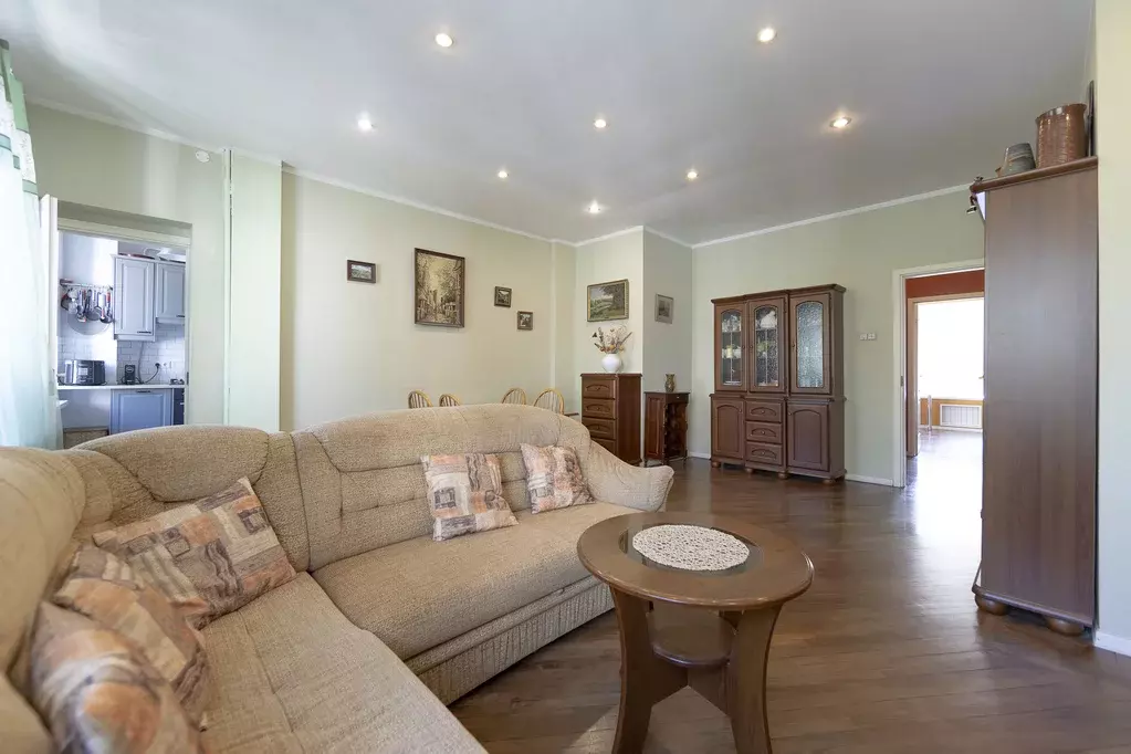 Продаётся 4-к квартира, 103.6 м - Фото 0