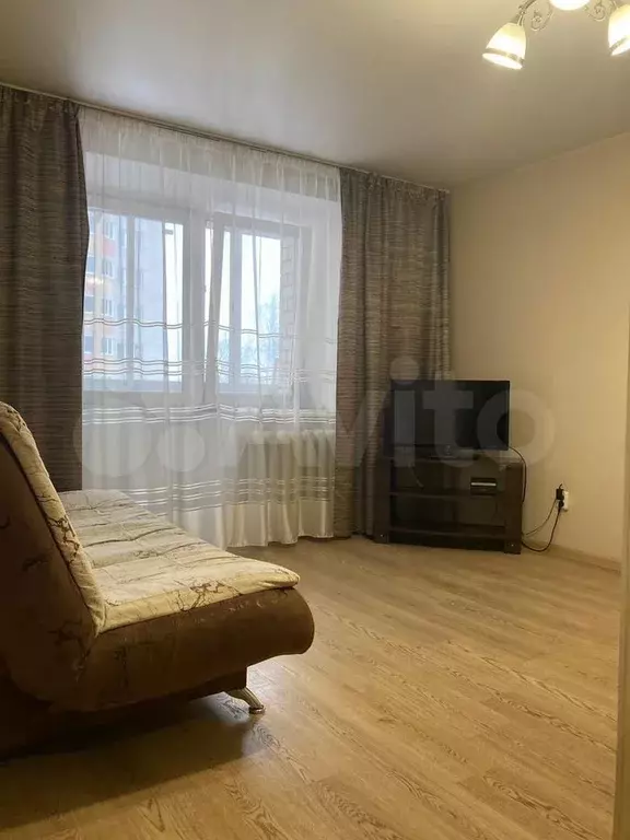 1-к. квартира, 40 м, 3/9 эт. - Фото 1