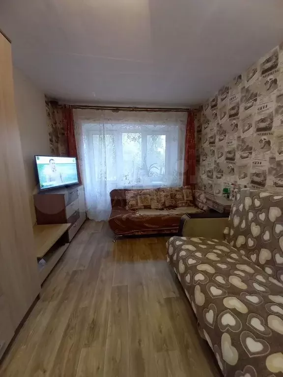 Комната 24 м в 5-к., 2/5 эт. - Фото 1
