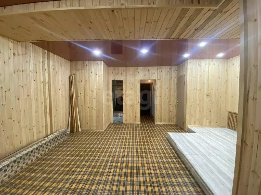 Гараж в Ямало-Ненецкий АО, Новый Уренгой Территория Восточная ... - Фото 1