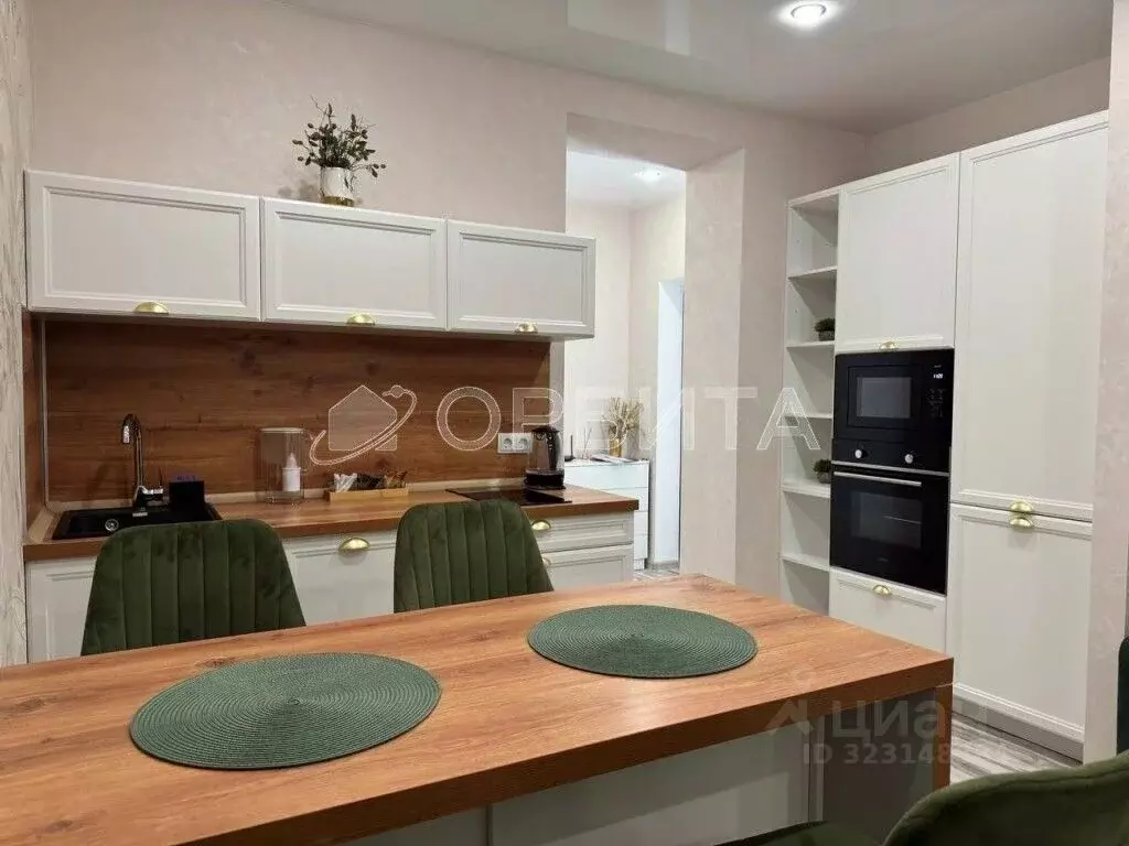 Студия Тюменская область, Тюмень ул. Республики, 204к11 (30.0 м) - Фото 1