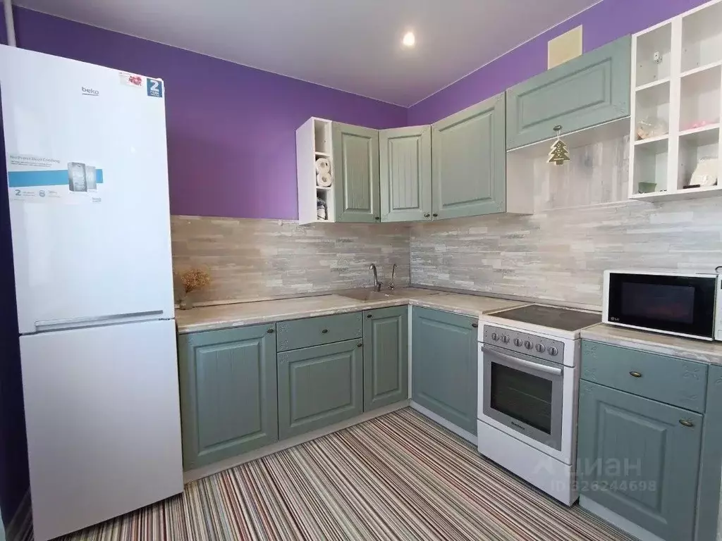 2-к кв. Челябинская область, Челябинск Солнечная ул., 6г (64.6 м) - Фото 1