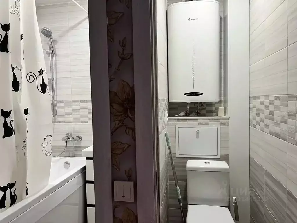 3-к кв. Хакасия, Абакан ул. Чертыгашева, 120 (75.0 м) - Фото 1
