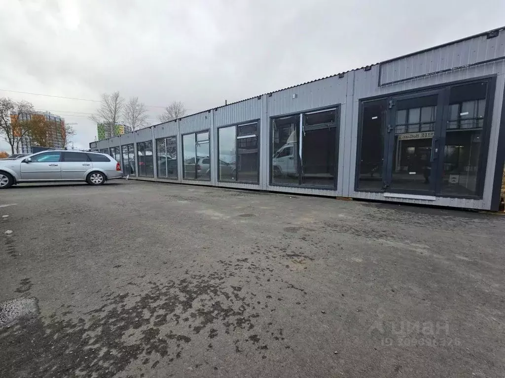 Помещение свободного назначения в Татарстан, Набережные Челны ул. ... - Фото 1