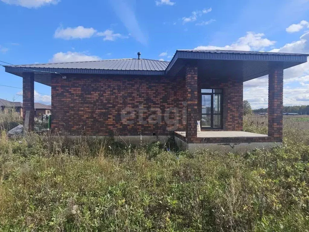 Дом в Башкортостан, Уфимский район, Михайловский сельсовет, д. Суровка ... - Фото 1