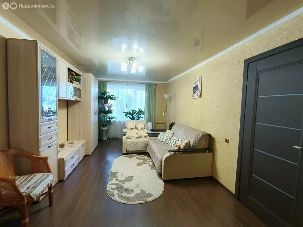 3-комнатная квартира: Ростов-на-Дону, Таганрогская улица, 147 (63 м) - Фото 0