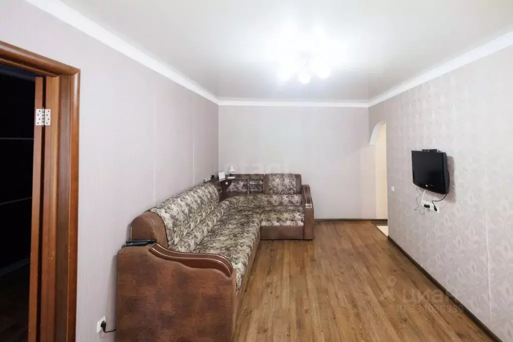 2-к кв. Татарстан, Альметьевск Девонская ул., 95 (43.8 м) - Фото 1
