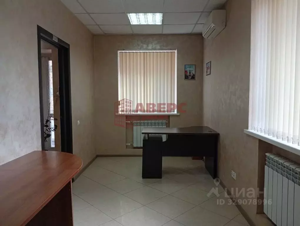 Офис в Омская область, Омск просп. Космический, 21 (13 м) - Фото 1