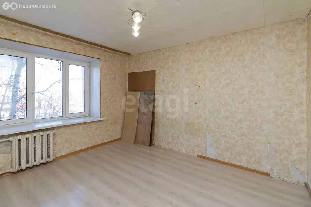 Квартира-студия: Тюмень, Волгоградская улица, 70 (12.8 м) - Фото 2